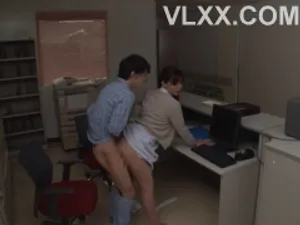 Thanh niên trộm nhìn mông chị nhân viên chăm sóc ngon vc và cái kết sml