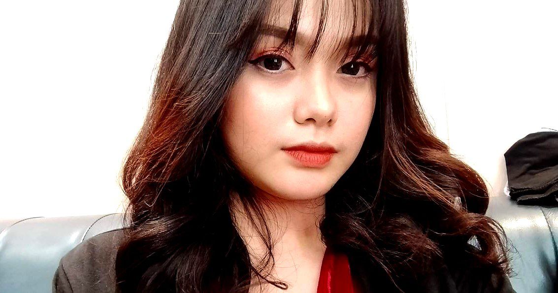 Cảnh thứ ba là một cô bé Loli thuần khiết sinh vào những năm 2000. Cơ thể mềm mại của cô bị phá hủy một cách dữ dội. Chiến thần khăn trắng Lao Jin tàn bạo xuất ra. Niềm đam mê làm sôi máu bạn.